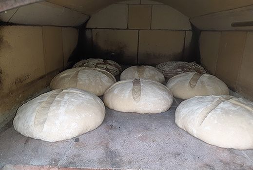 Brotbacken Holzofen